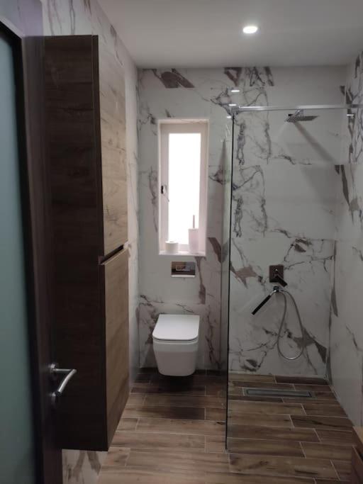 Апартаменты Sorriso Flat N.9 - Entire Unit Сент-Полс-Бей Экстерьер фото